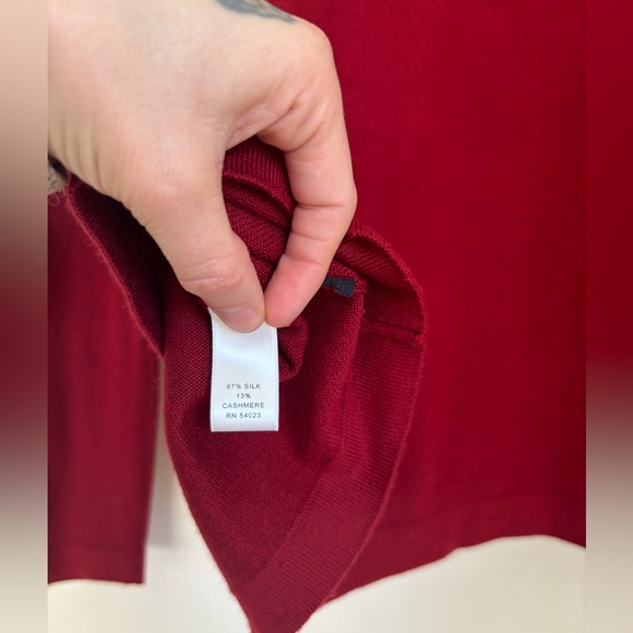 Banana Republic Silk and Cashmere Luxury Blend Sweater - Picture 7 of 7